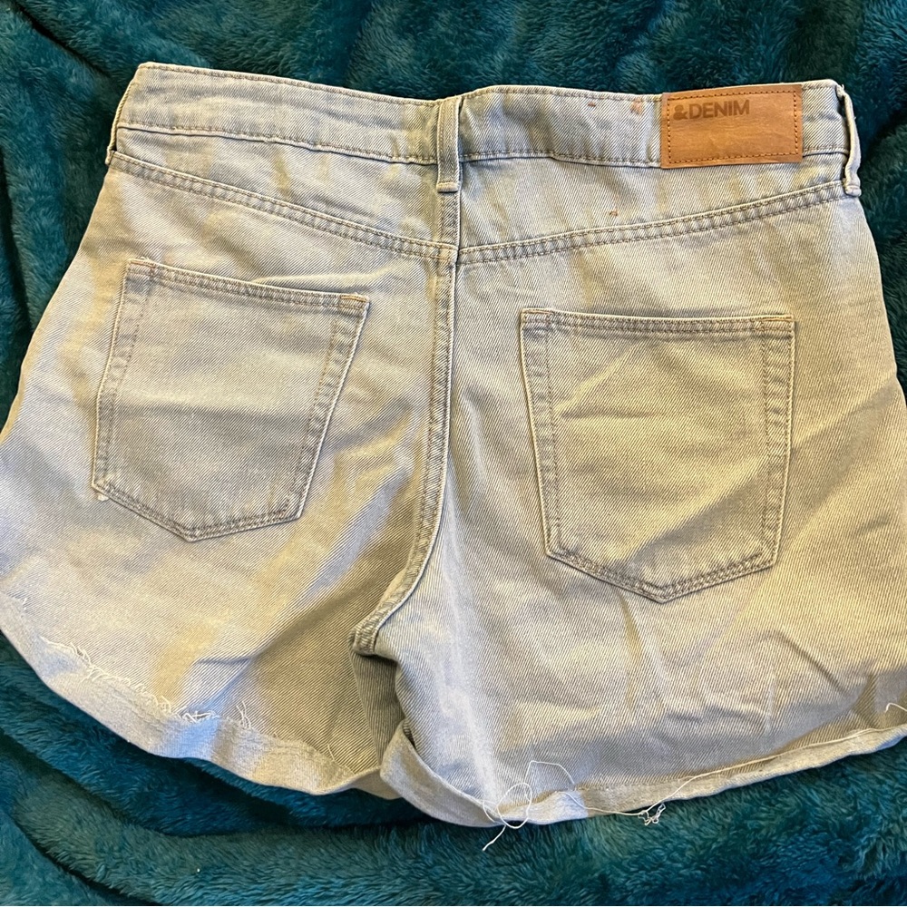 H&M shorts
